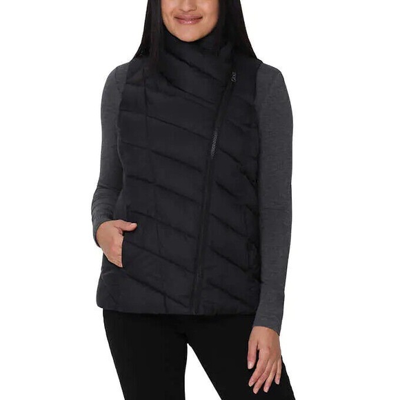 SOLD | Nicole Miller Asymmetrical Black Quilted Vest w/ Pockets Women’s XXL Plus - Picture 2 of 8